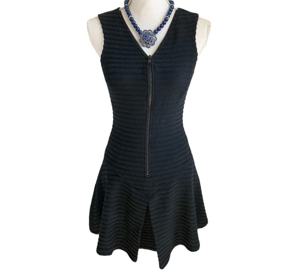 Theory Black Fit Flare Zippered Dress Size 2